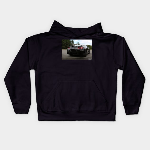 nissan - gtr r35 Kids Hoodie by hottehue